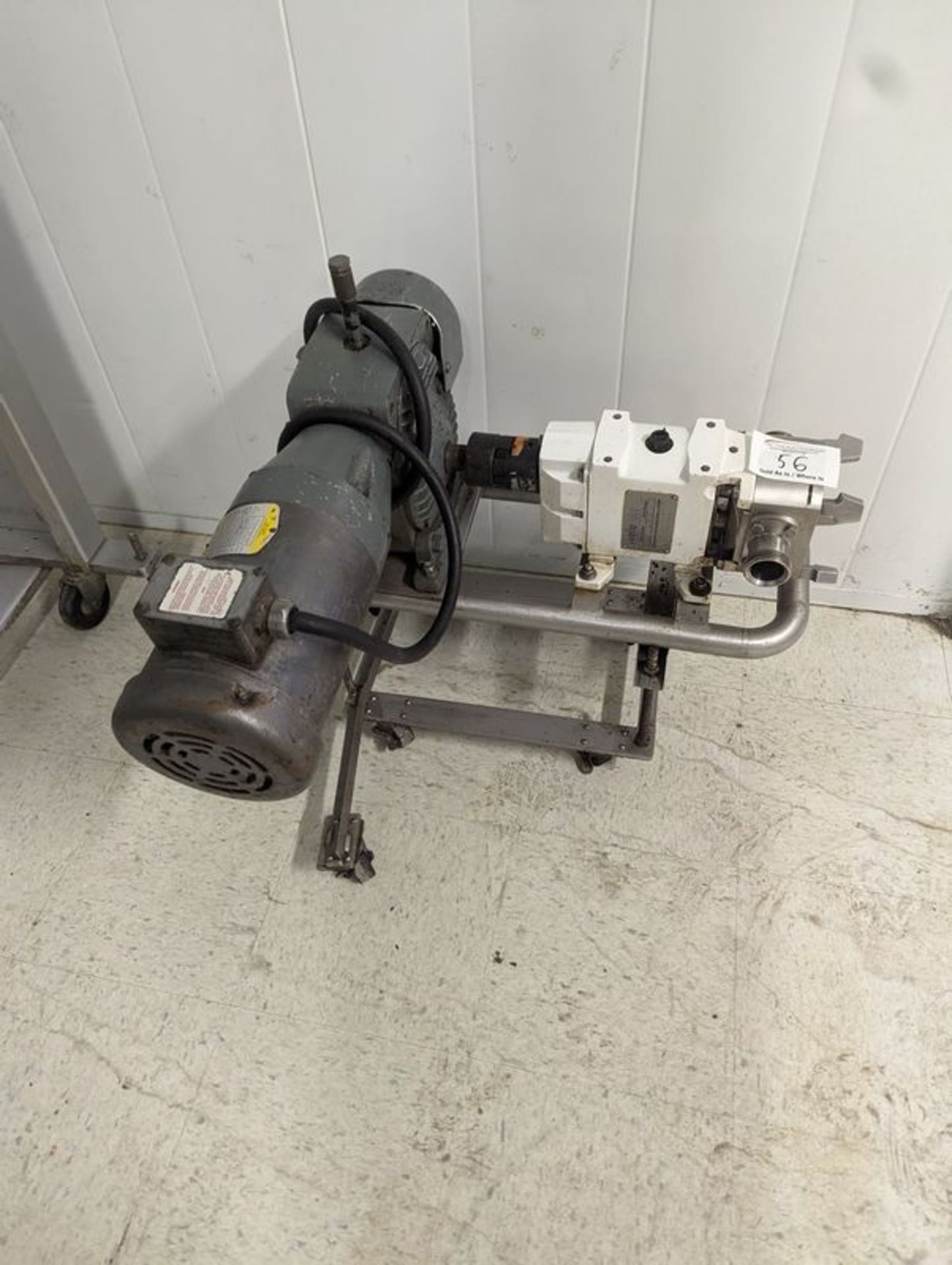 2hp Fluid Pump on Casters