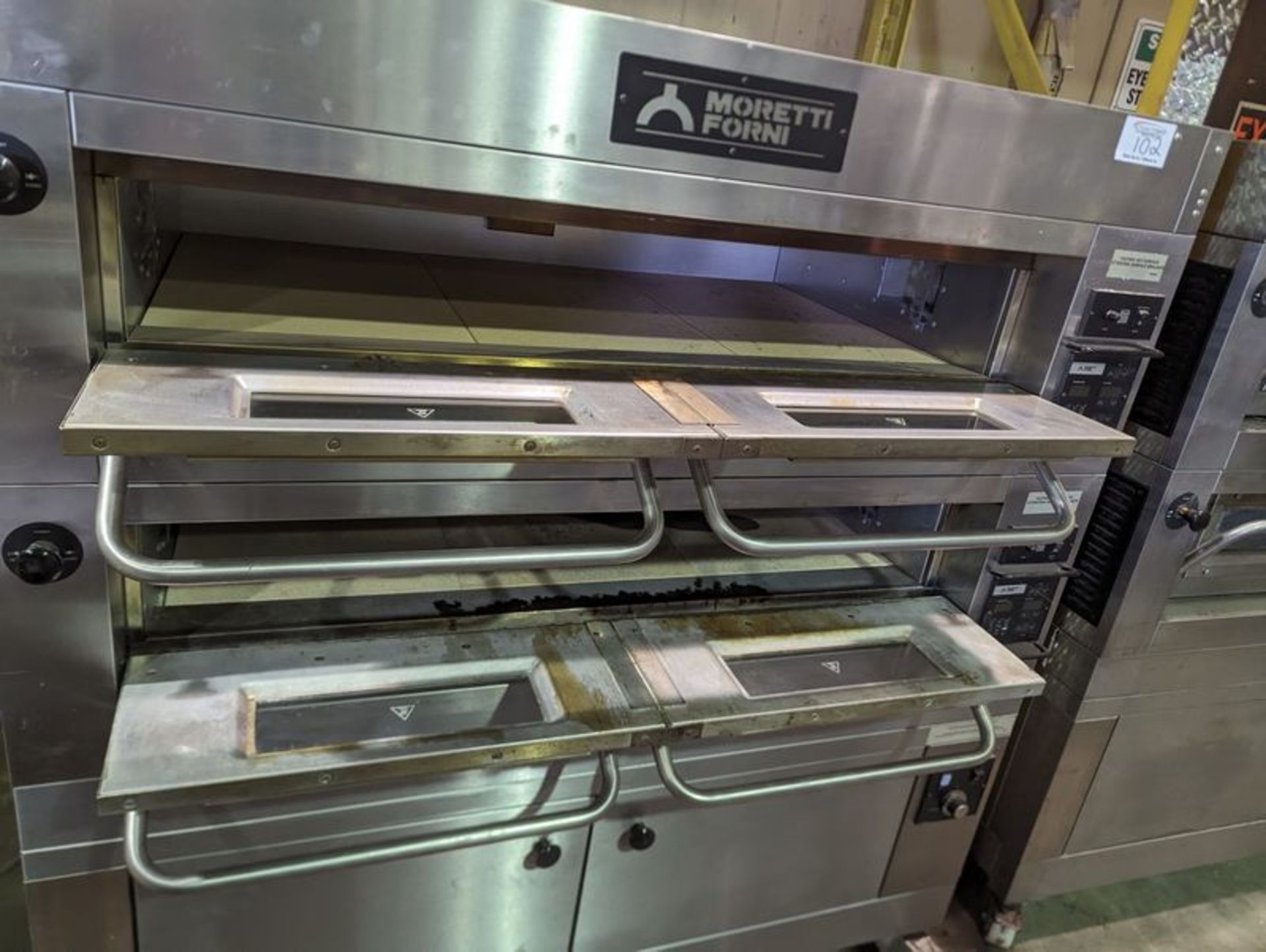 Moretti Forni P12CA1VL2 Double Deck Oven with Steam and Warming Cabinet - Image 2 of 2