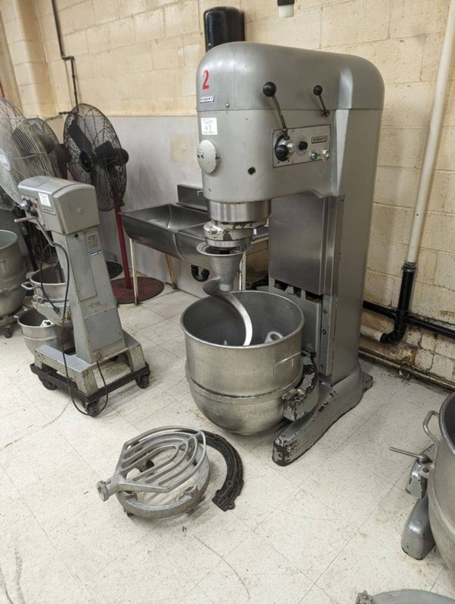 Hobart 140 Quart Mixer with Whip, Hook, Bowl, Dolly and Sizer Ring