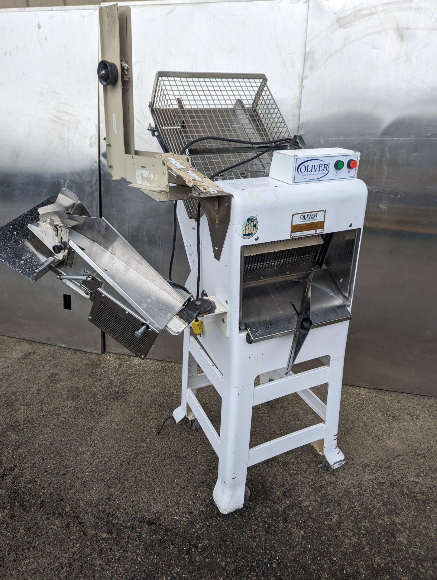 Oliver Chute Bread Slicer with Air Bagger