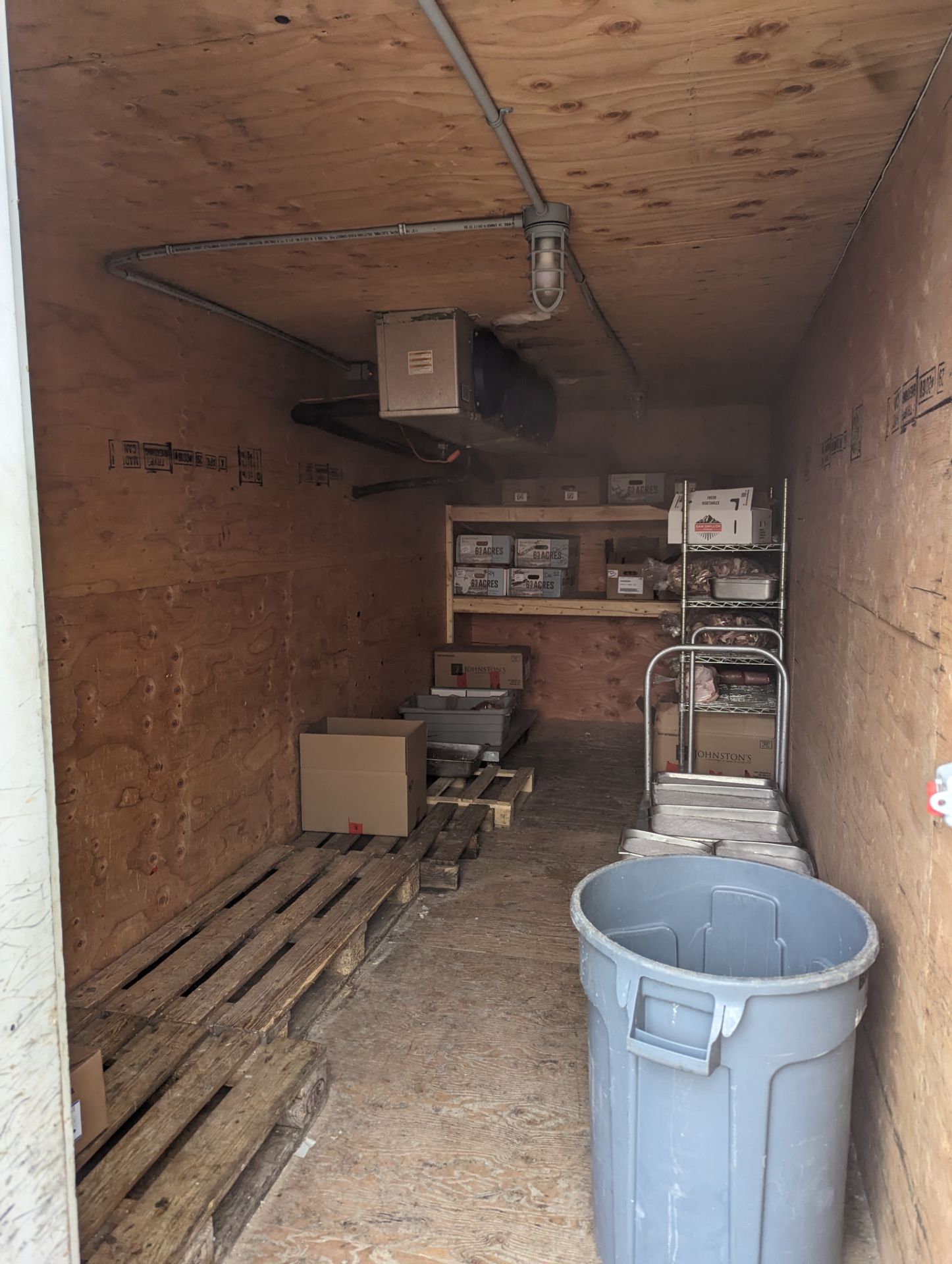 20 ft Container Converted to Blast Freezer