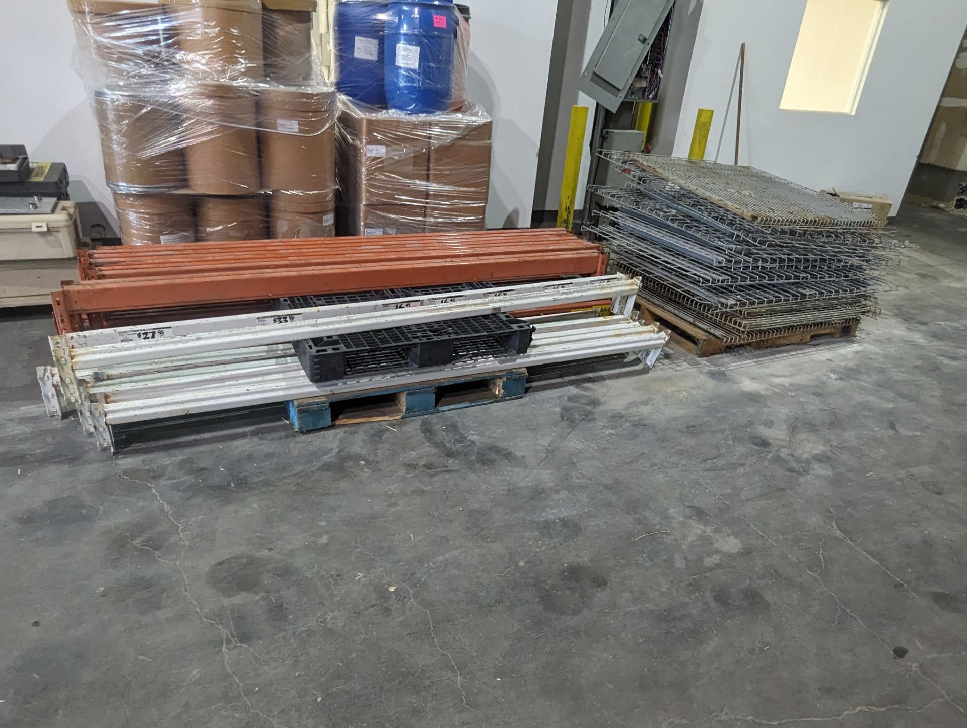 8 Sections of 12ft x 96" Pallet Racking - Image 3 of 3