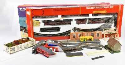 HORNBY; an electric train set and assorted accessories and rolling stock, and a Hornby Railways