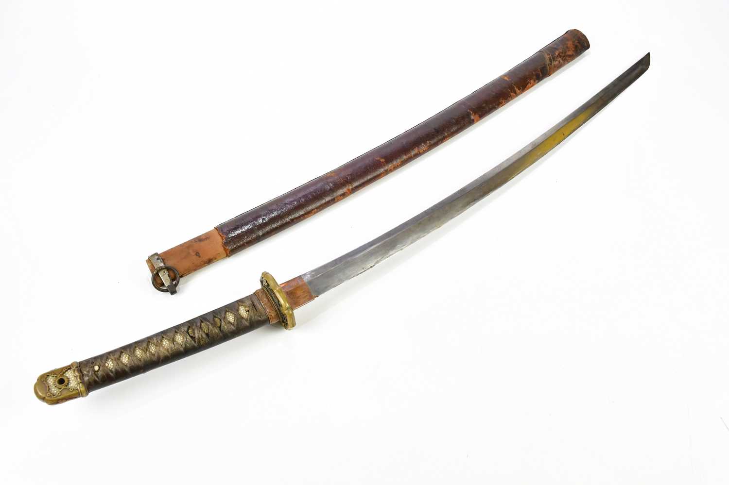 A Japanese WWII army officer's Katana type 98 sword, with shagreen grip and gilt metal terminal, and - Image 5 of 18