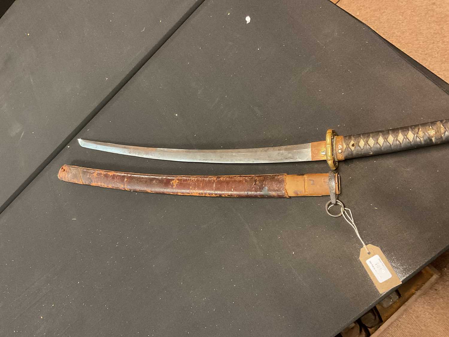 A Japanese WWII army officer's Katana type 98 sword, with shagreen grip and gilt metal terminal, and - Image 16 of 18