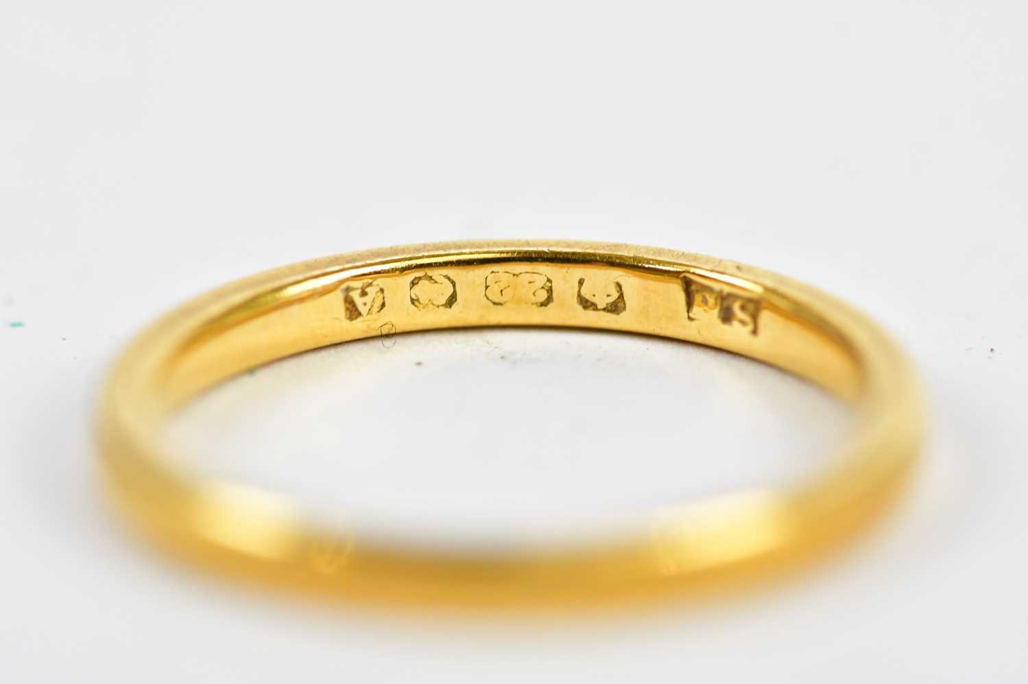 A 22ct yellow gold wedding band, size M, approx 3.1g.