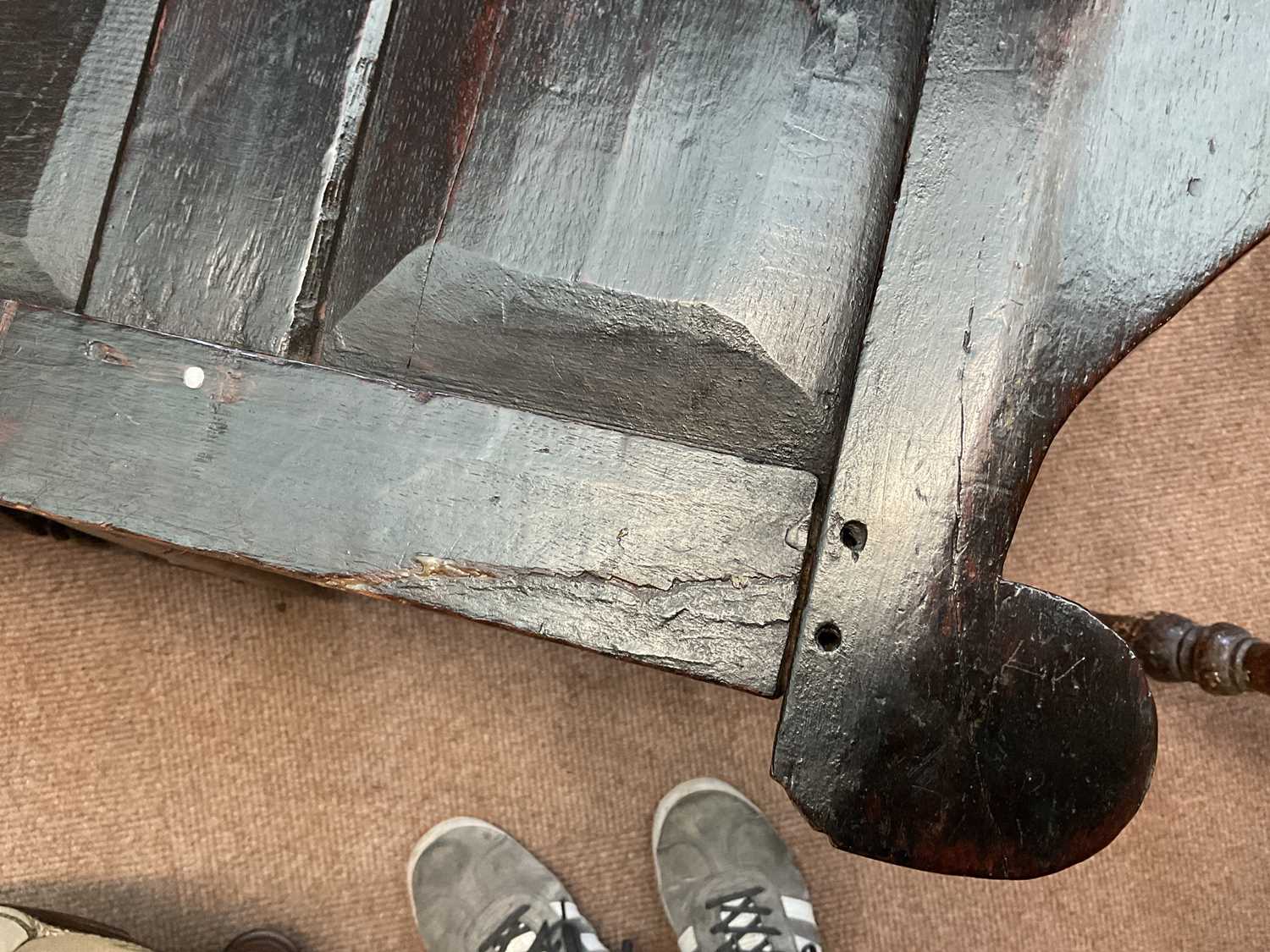 An 18th century and later oak wainscot type chair with carved back and single plank seat, on block - Image 16 of 16