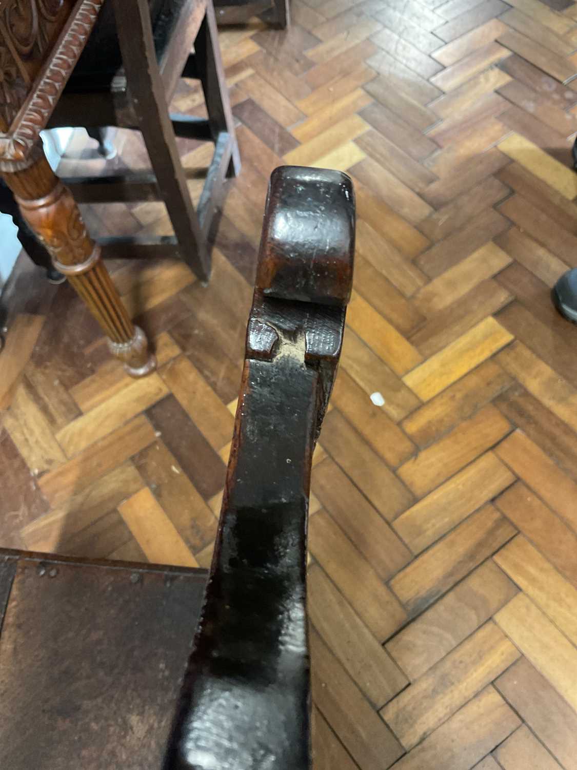 A pair of oak back stools, circa 1700, with panelled backs and plank seats, on turned and block - Image 9 of 12