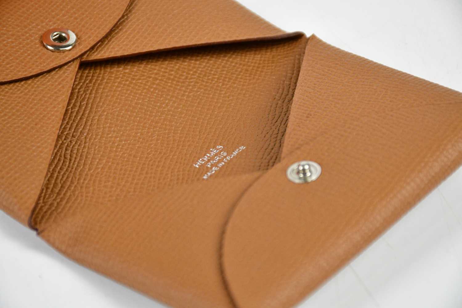 HERMÈS; an unused Calvi Epsom leather gold brown card holder, in original box with receipt, 10.5 x - Image 3 of 3