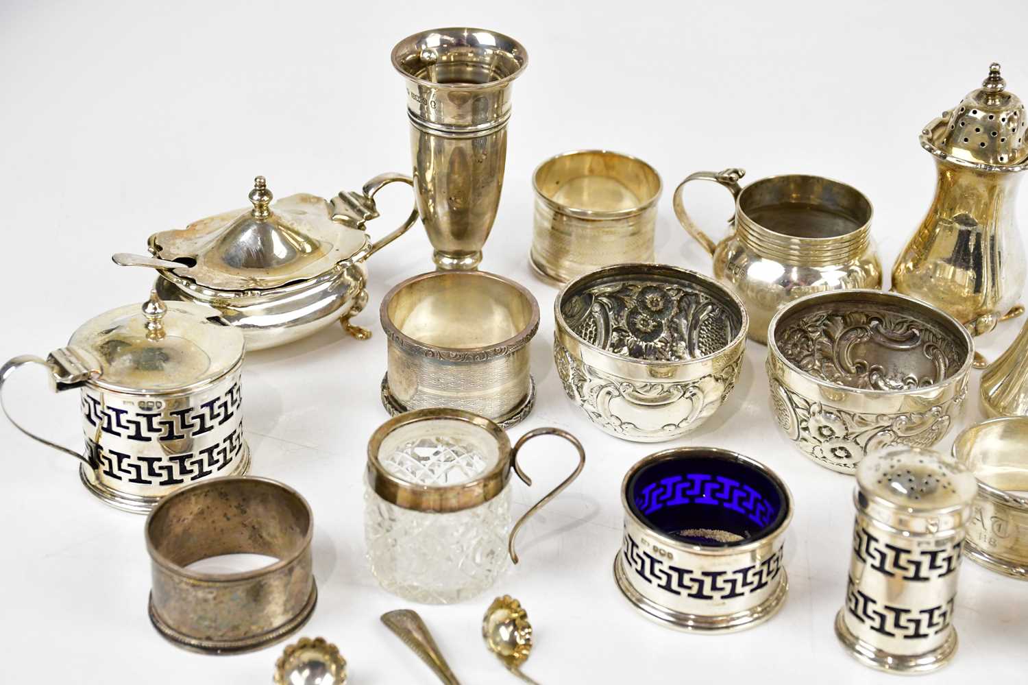 STOKES & IRELAND; a pair of Victorian hallmarked silver open salts with gadrooned decoration, - Image 2 of 4