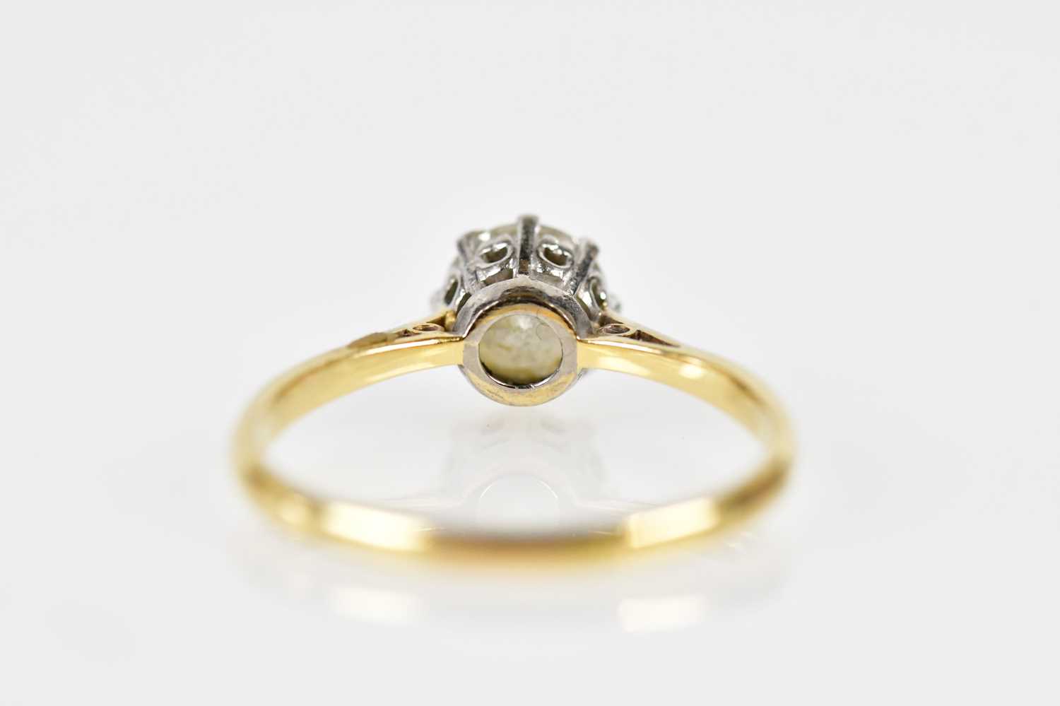 An 18ct yellow gold platinum tipped diamond solitaire ring, the round brilliant cut eight claw set - Image 4 of 7