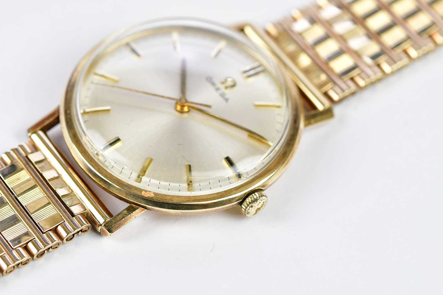 OMEGA; a vintage gentleman’s wristwatch with baton markers to the circular dial and with 9ct - Image 3 of 7