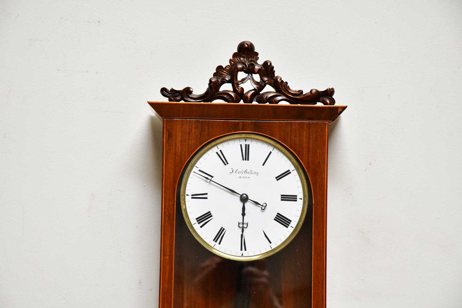 J CARL GOLLING; a rosewood cased and boxwood strung Biedermeier wall clock with white enamel dial - Bild 2 aus 8