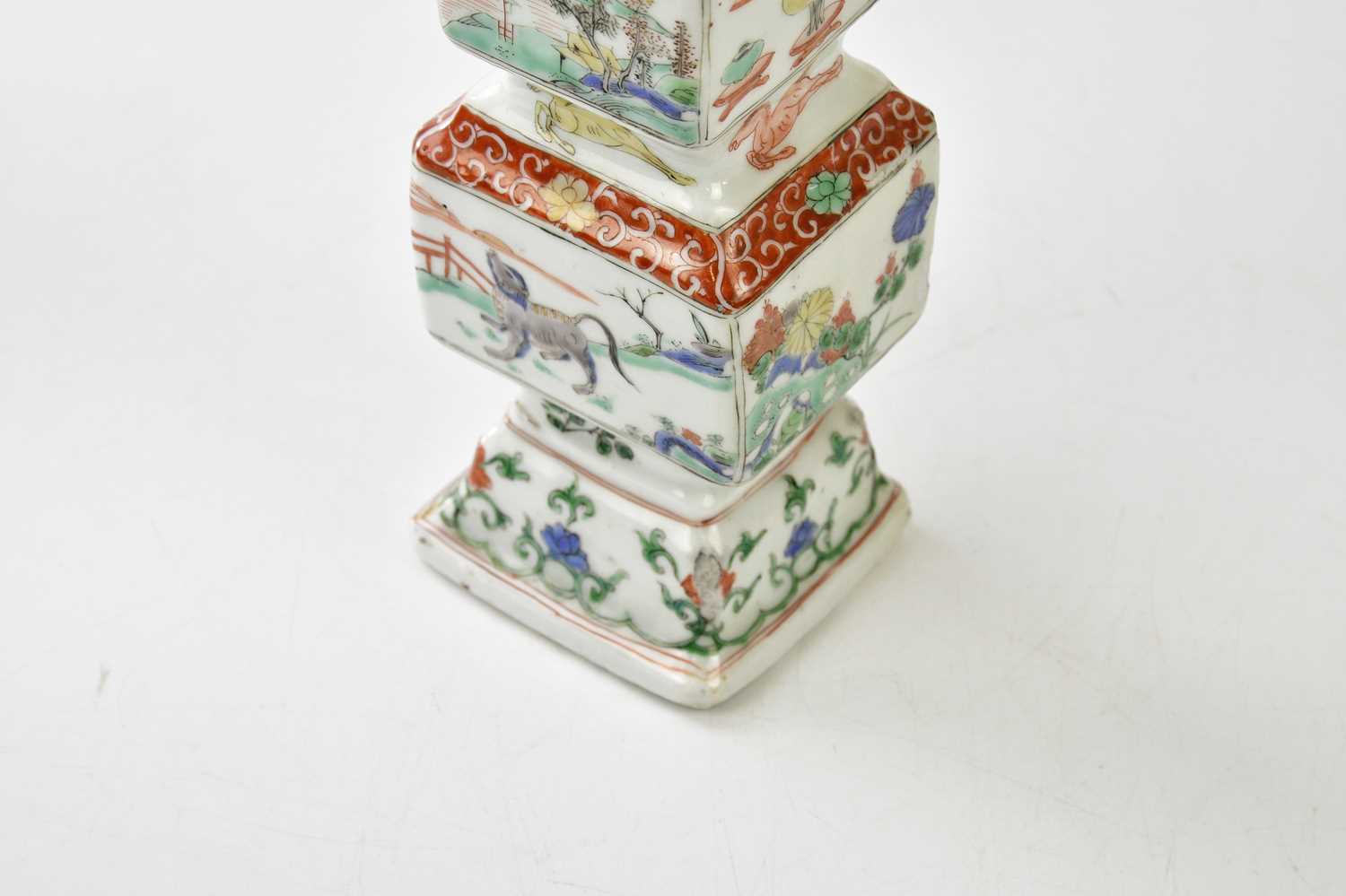 A pair of 18th century Chinese Famille Verte Wucai porcelain vases, of square form, each painted - Image 16 of 17
