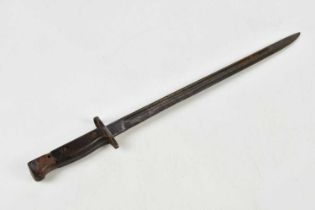 A 1907 pattern bayonet, length of blade 42cm.