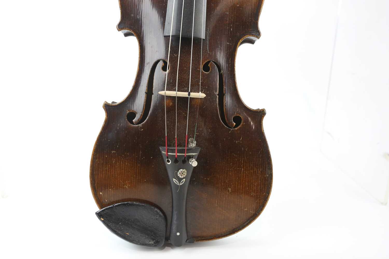 A German violin with a 36cm two piece back and bow. - Image 4 of 12