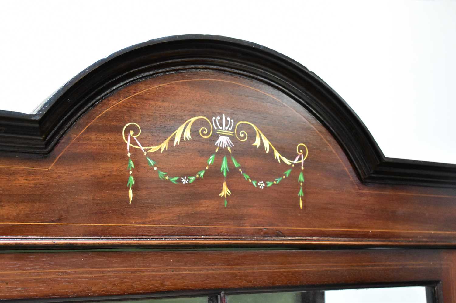 An Edwardian inlaid mahogany display cabinet with painted arched top and with a single glazed - Image 2 of 4