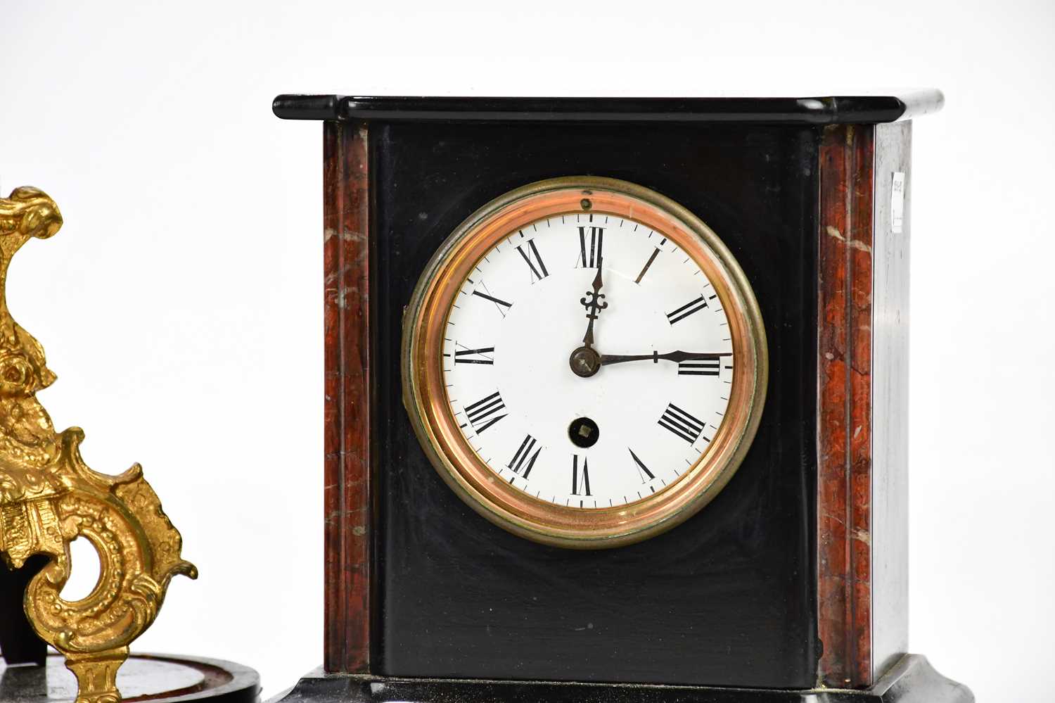 LEROY A PARIS; a French spelter eight day figural mantel clock, on associated base, height 39cm, - Bild 3 aus 4