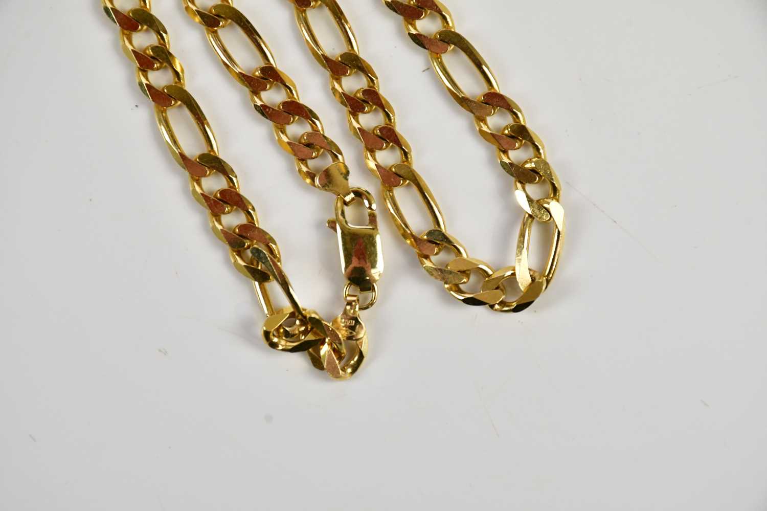 An Italian yellow metal curb link necklace, stamped 'Italy 375', approx weight 26.2g. - Image 2 of 3