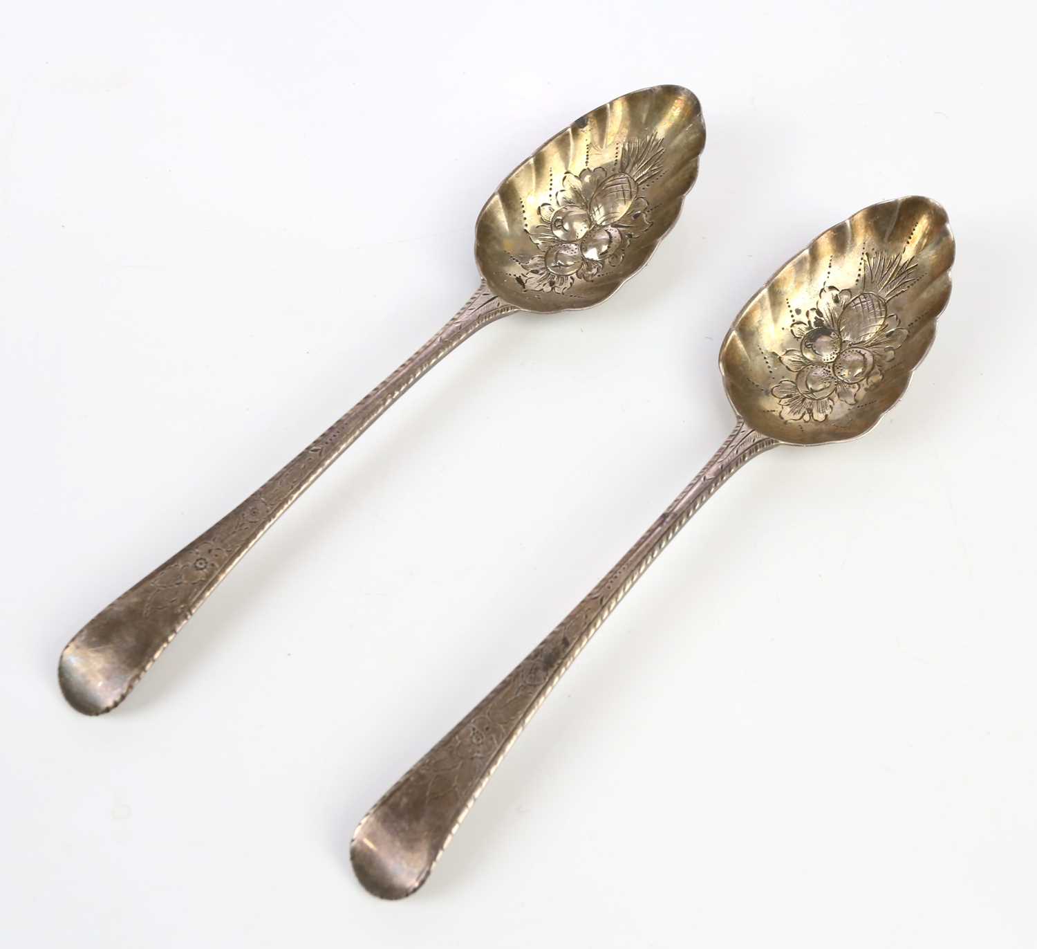 GEORGE SMITH & WILLIAM FEARN; a pair of hallmarked silver Georgian berry spoons, London 1794,