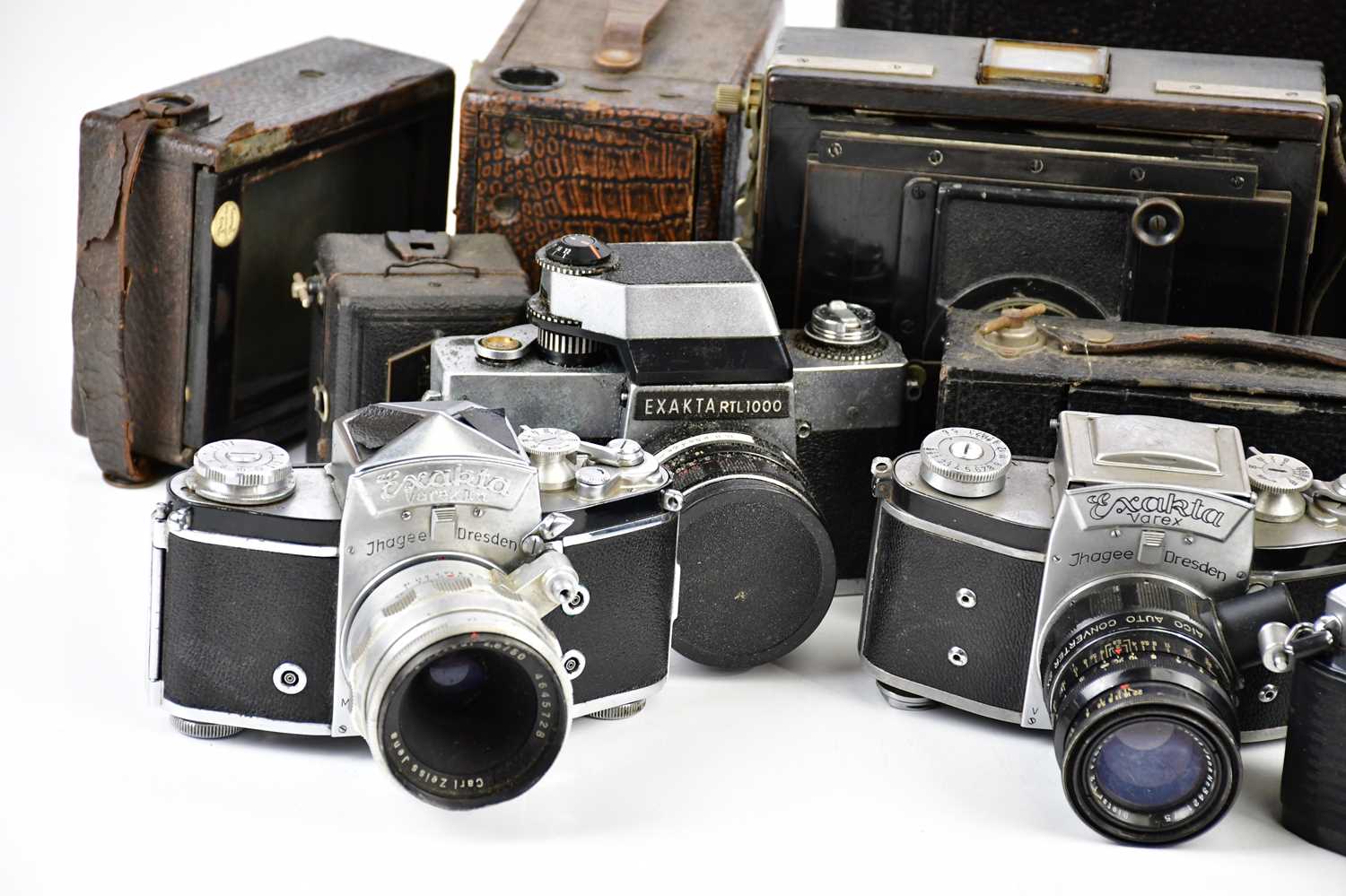 A collection of film cameras, to include a Canon AL-1 AF, an Exakta RTL1000 with a Oreston 50mm f1.8 - Image 3 of 4