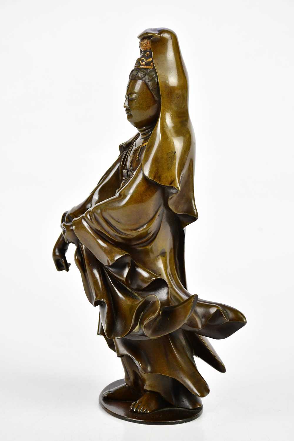 An early 20th century bronze figure of Guan Yin, height 23cm, - Image 4 of 7