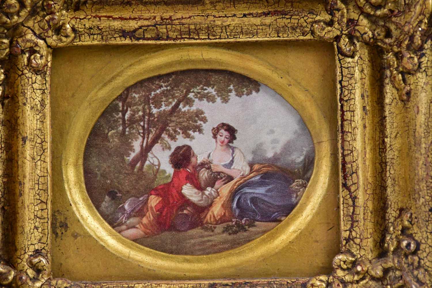 A pair of prints depicting classical figures in landscape scene in ornate gilt frames, 7 x 8cm, - Bild 3 aus 6