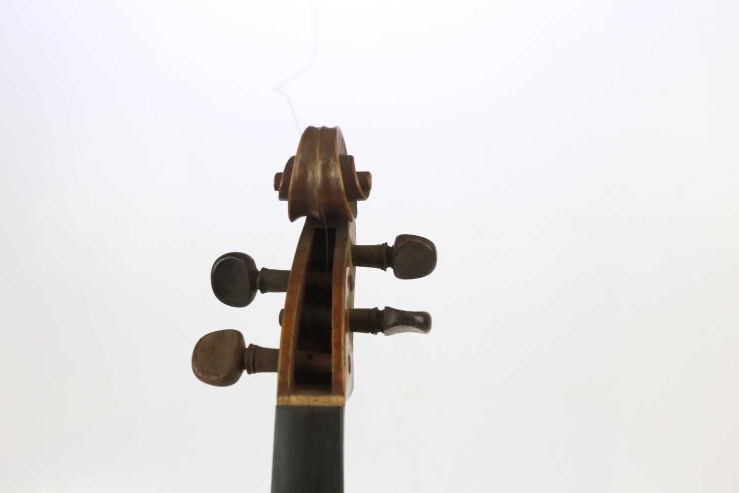 A full size French violin, Vuillaume copy with two-piece back length 36cm, with label 'Copie d'apres - Image 3 of 11