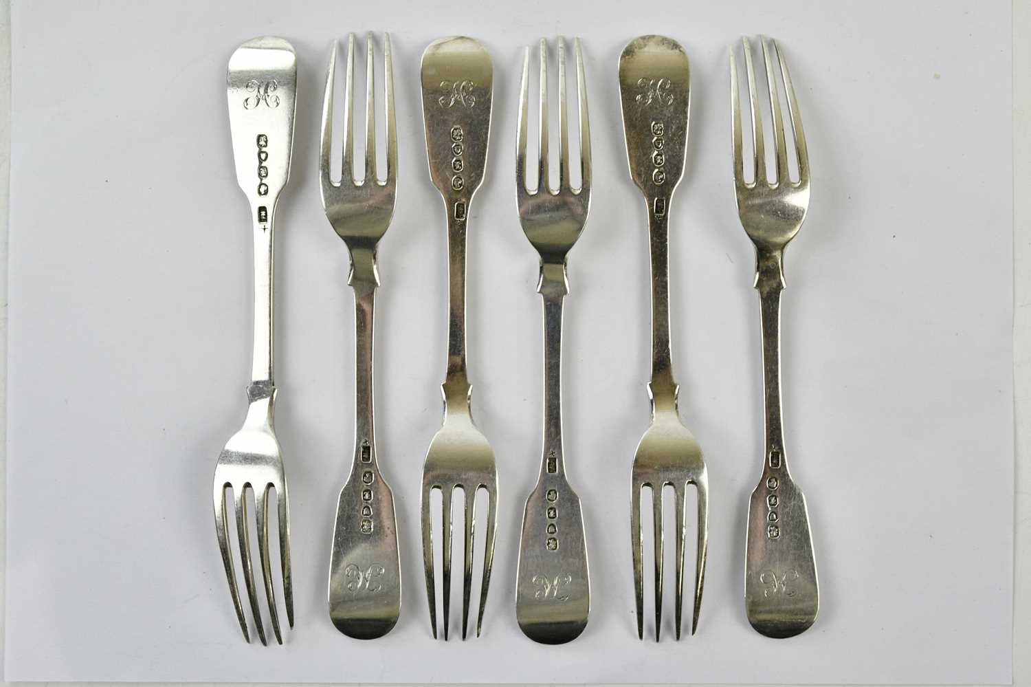 JOHN JAMES WHITING; a set of six Victorian hallmarked silver forks, London 1846, approx combined - Image 2 of 2