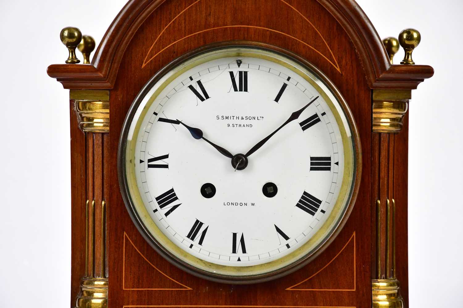 S SMITH & SONS LTD, LONDON; an Edwardian inlaid mahogany arch topped mantel clock with four brass - Image 2 of 6