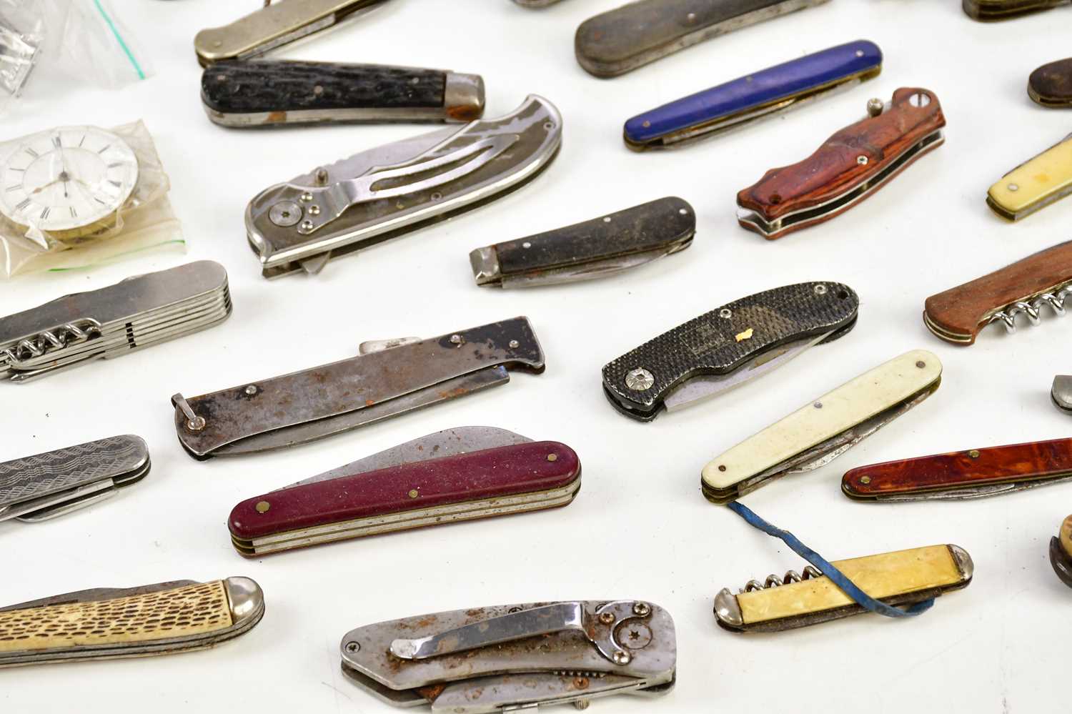 A collection of pocket knives, various makers and styles, with a small selection of 20th century - Image 5 of 5