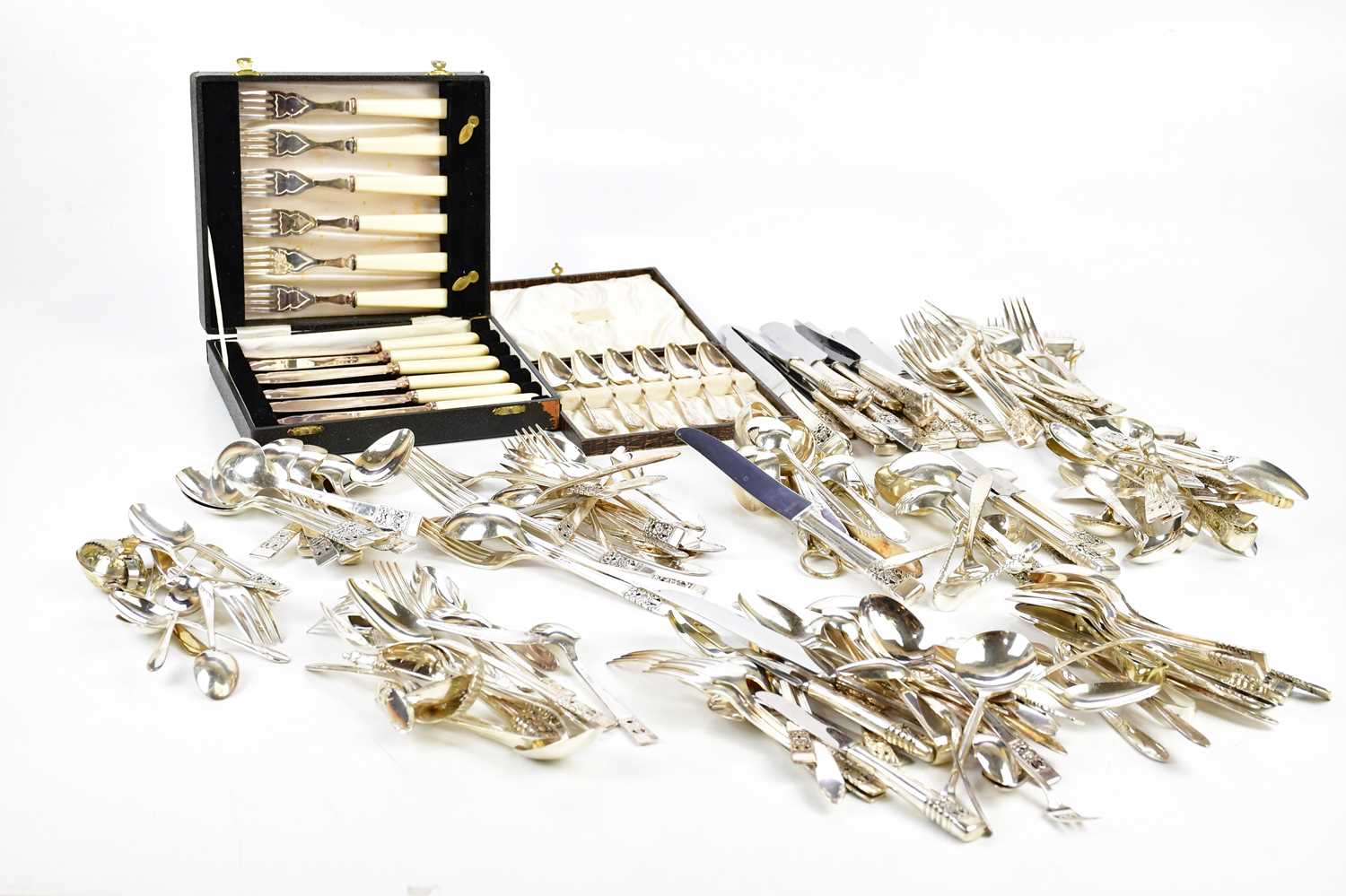 A large quantity of silver plated and Community Plate flatware.