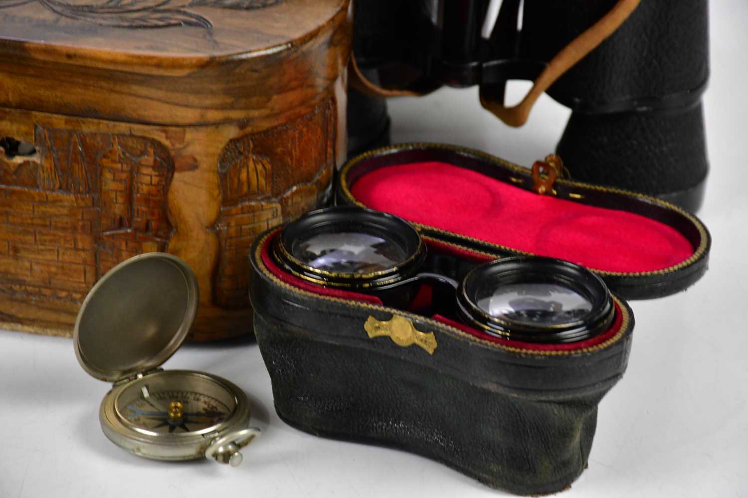 An assortment of collectors' items including a vintage bakelite telephone, a carved olive wood tea - Image 5 of 6