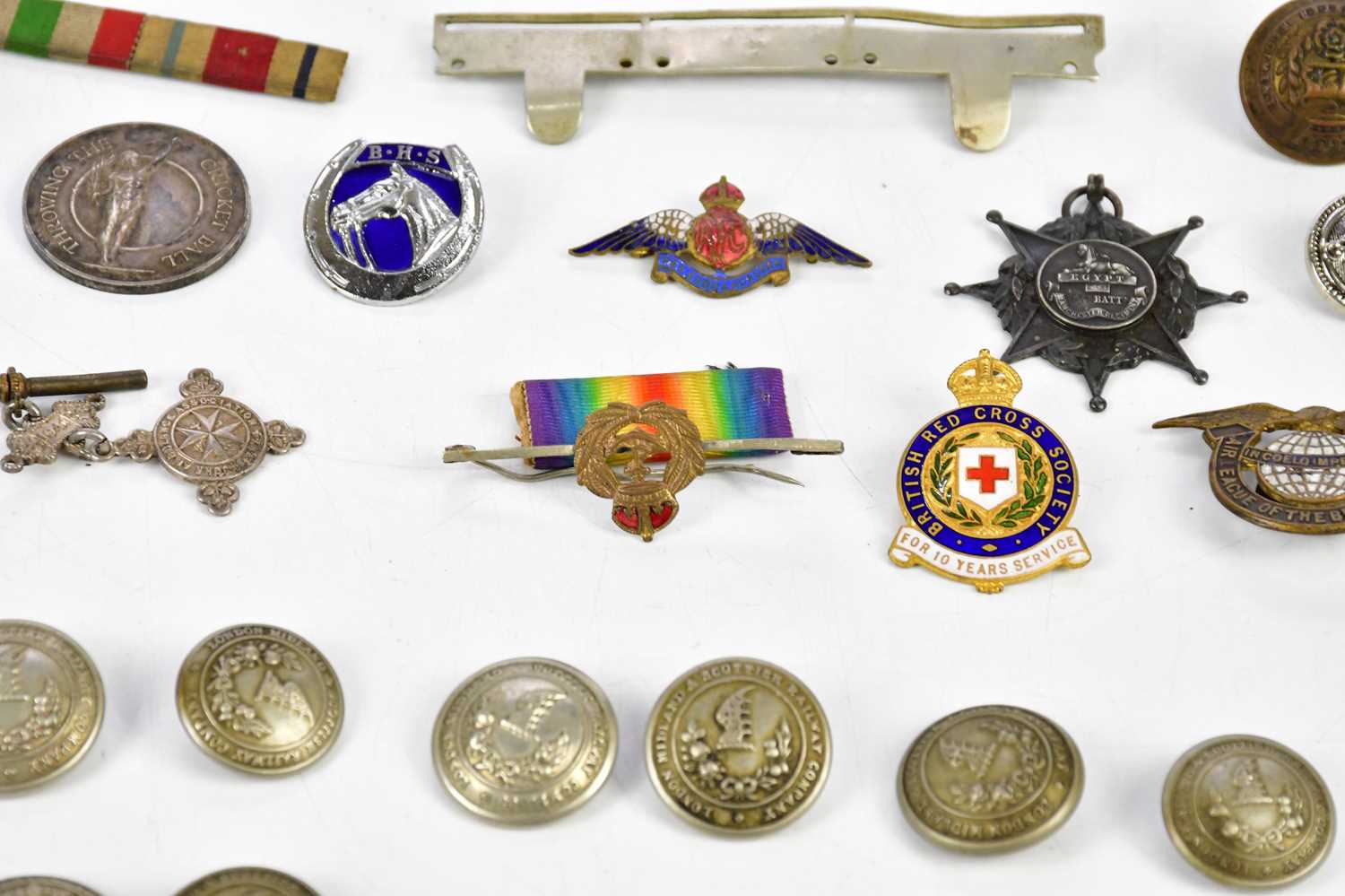 A collection of militaria, including a hallmarked silver Egypt Medal, Manchester Regiment, awarded - Image 3 of 5