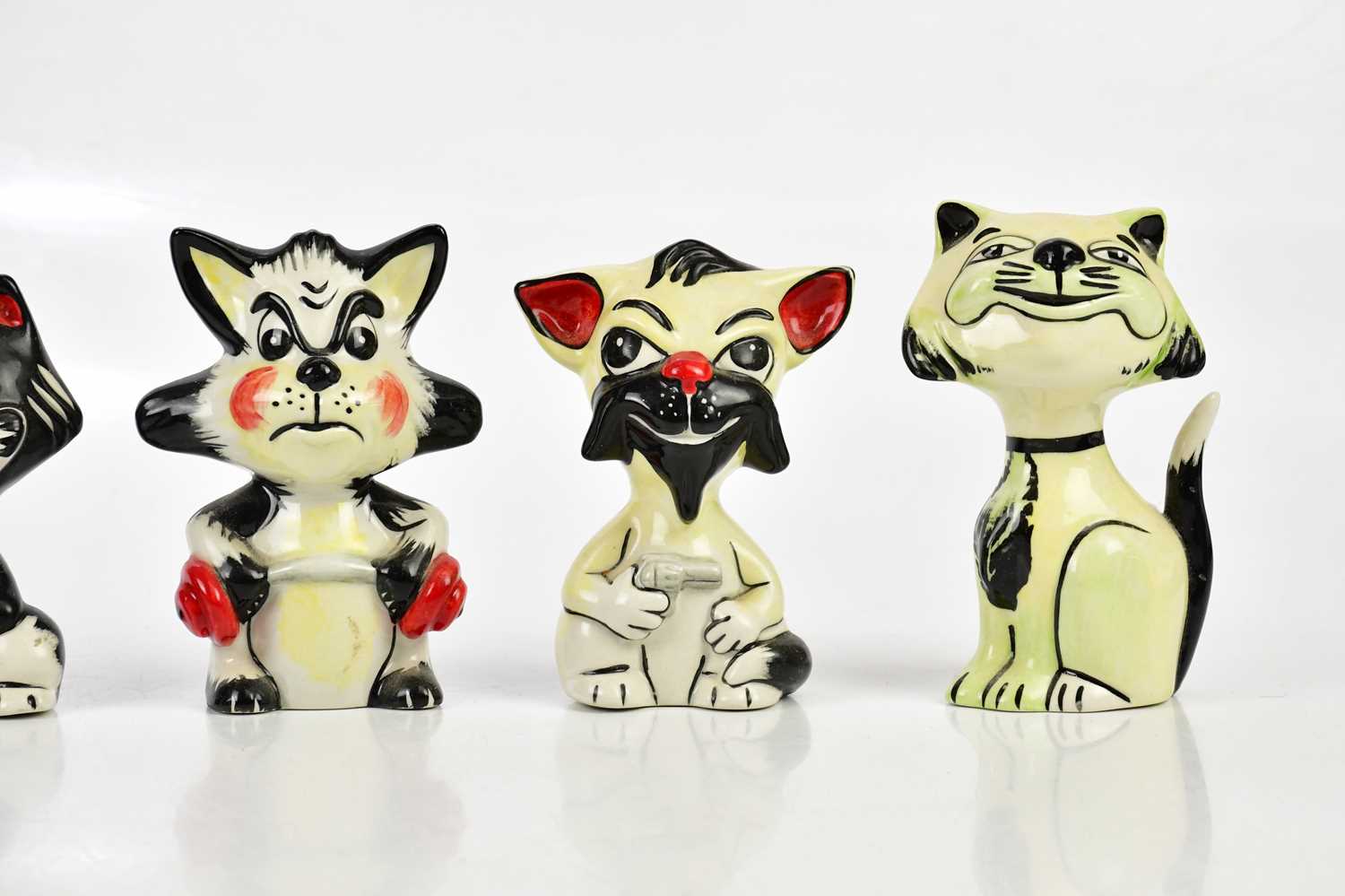 LORNA BAILEY; six ceramic models of cats, height of largest example 14cm (6). - Bild 3 aus 4