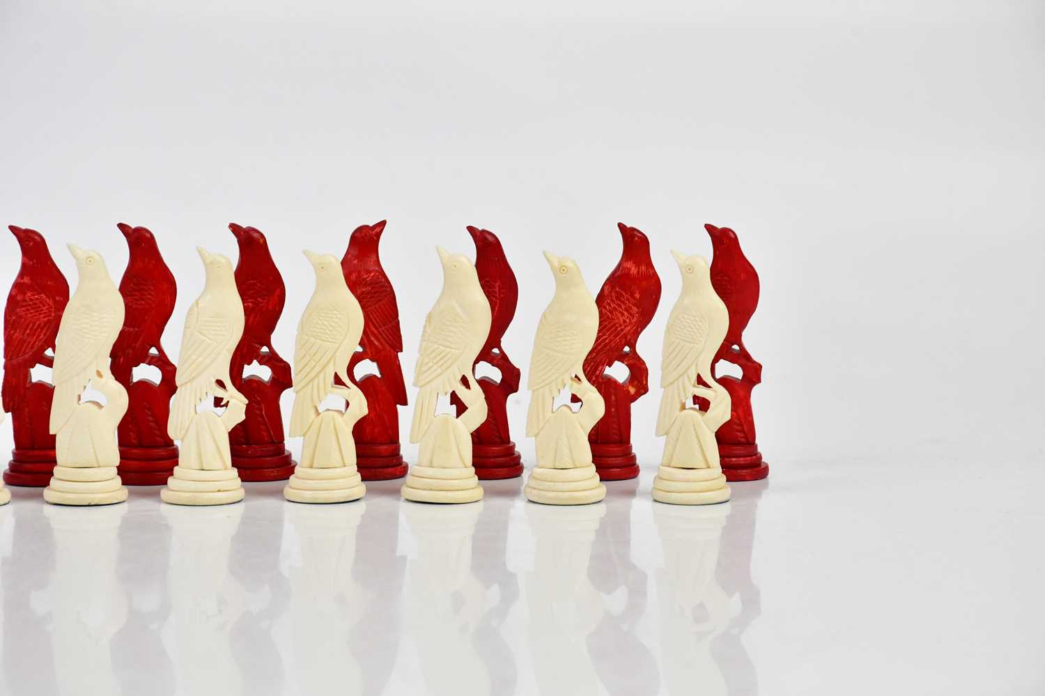 A carved fish bone chess set, height of kings 10cm. - Image 4 of 8