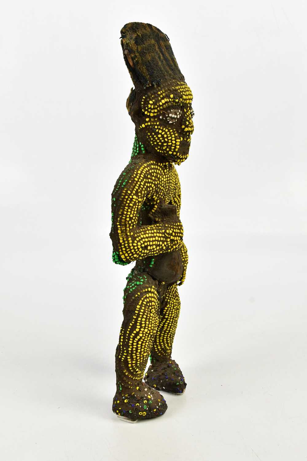 A Bamileke wood, clay and bead figure, height 46cm. - Bild 2 aus 6