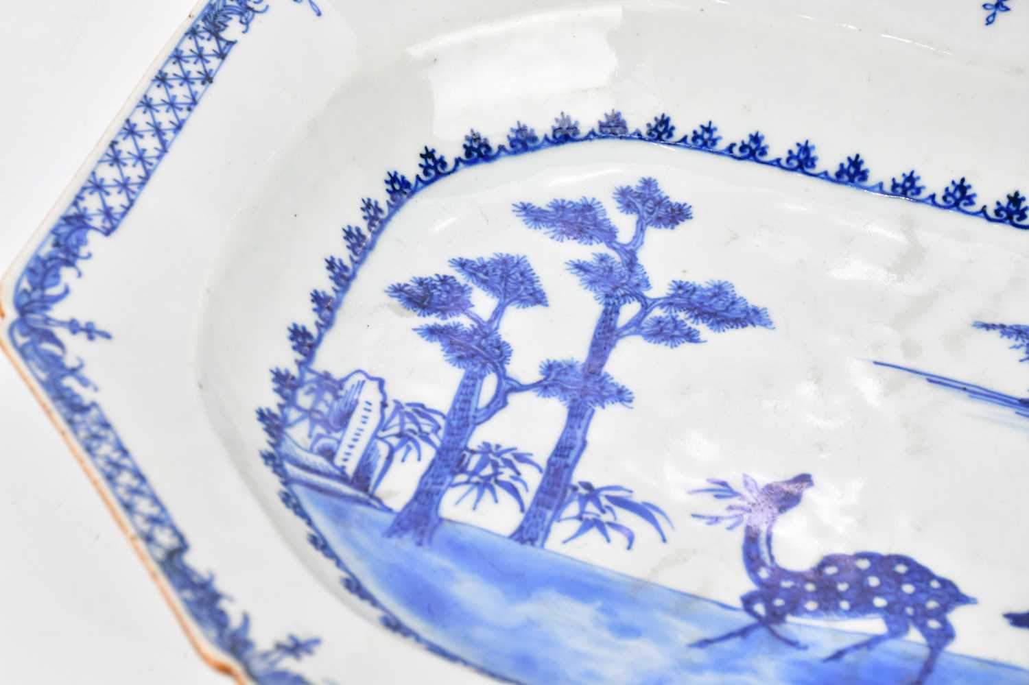 An 18th century Chinese blue and white export ware meat plate, decorated with deer in landscape, - Image 4 of 6