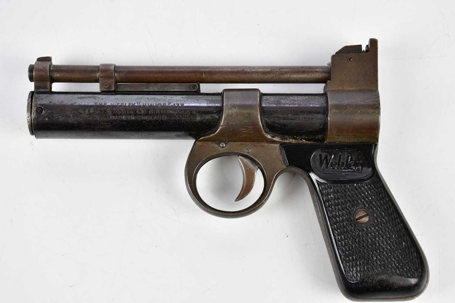 WEBLEY; a Junior .177 air pistol. Condition Report: Wear marks, scuffs throughout, when cocked the - Bild 3 aus 4