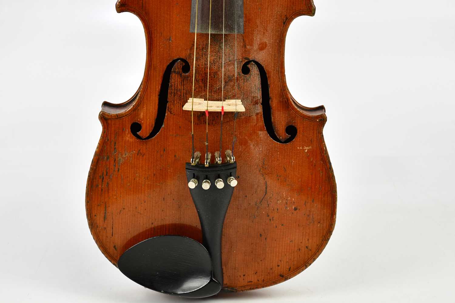 A full size German violin with two-piece back length 35.8cm, unlabelled, cased with two bows. - Image 11 of 12