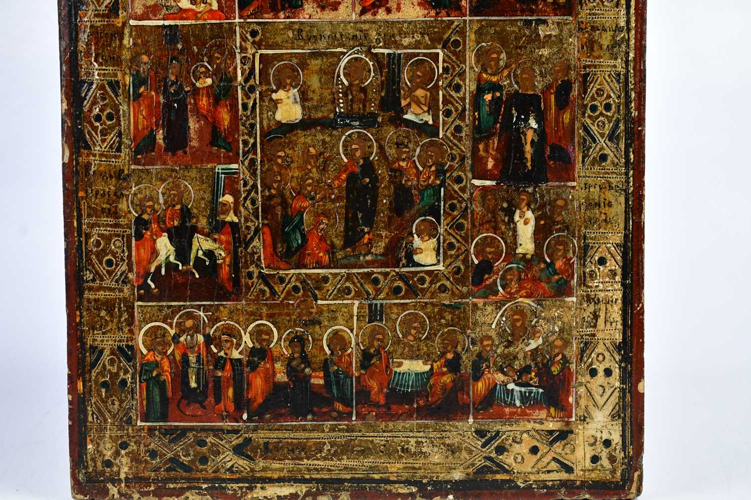 An 18th century Russian icon with twelve scenes of the resurrection, 31 x 26cm. - Bild 3 aus 4