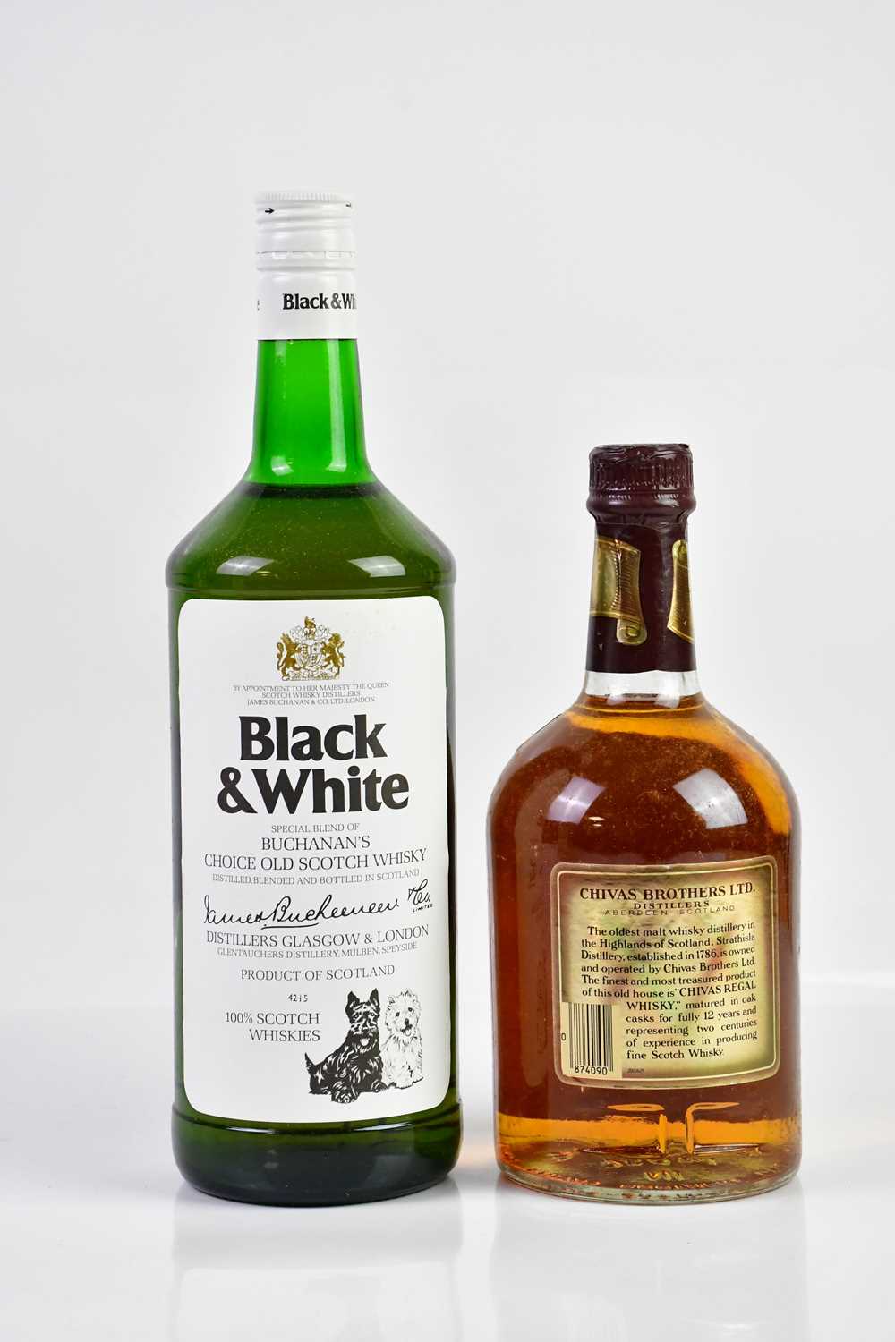 MIXED SPIRITS; a bottle of Chivas Regal 12 years old, Black & White Scotch whisky, Yates's Finest - Image 3 of 6