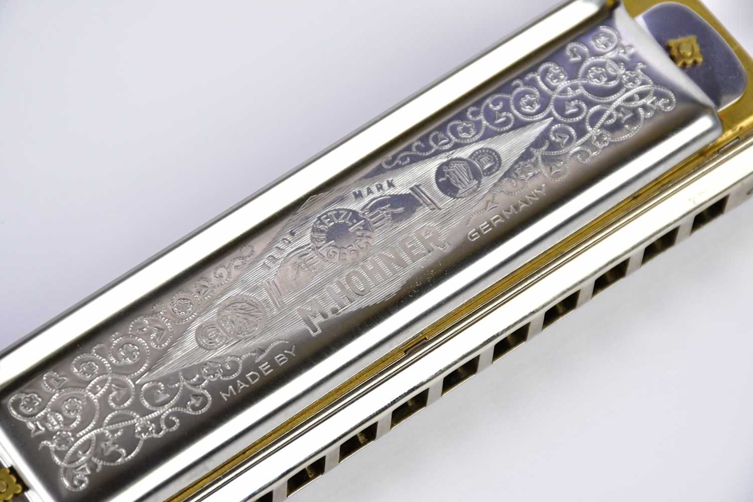 HOHNER; a Super Chromonica Chromatic harmonica, cased. - Bild 3 aus 6