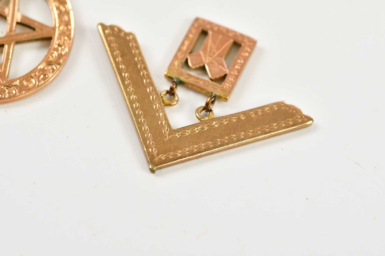A 15ct yellow gold Masonic fob, approx 4.2g, and a 9ct yellow gold Masonic fob, approx 3.7g (2). - Image 3 of 5