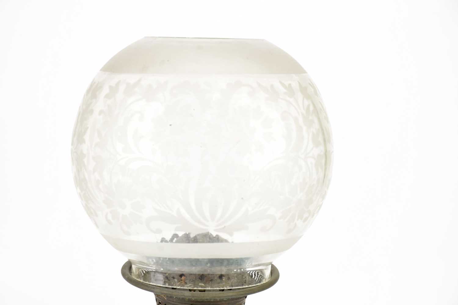 An early 20th century oil lamp, with frosted glass globular shade above the blue and milk glass - Image 2 of 4