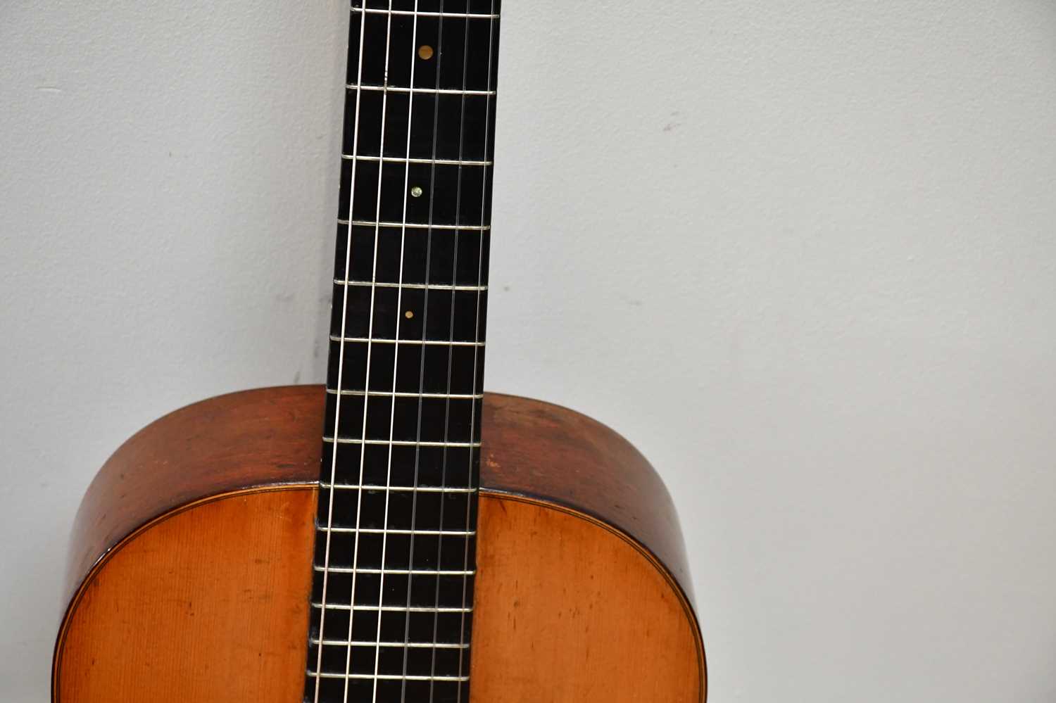 C F MARTIN; a 1927 model 0-18 acoustic guitar with mahogany neck, back and sides, serial number - Image 3 of 19