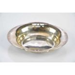 GEORGE LAWRENCE CONNELL; an Edward VII hallmarked silver oval dish, London 1906, 13.5 x 10cm, approx