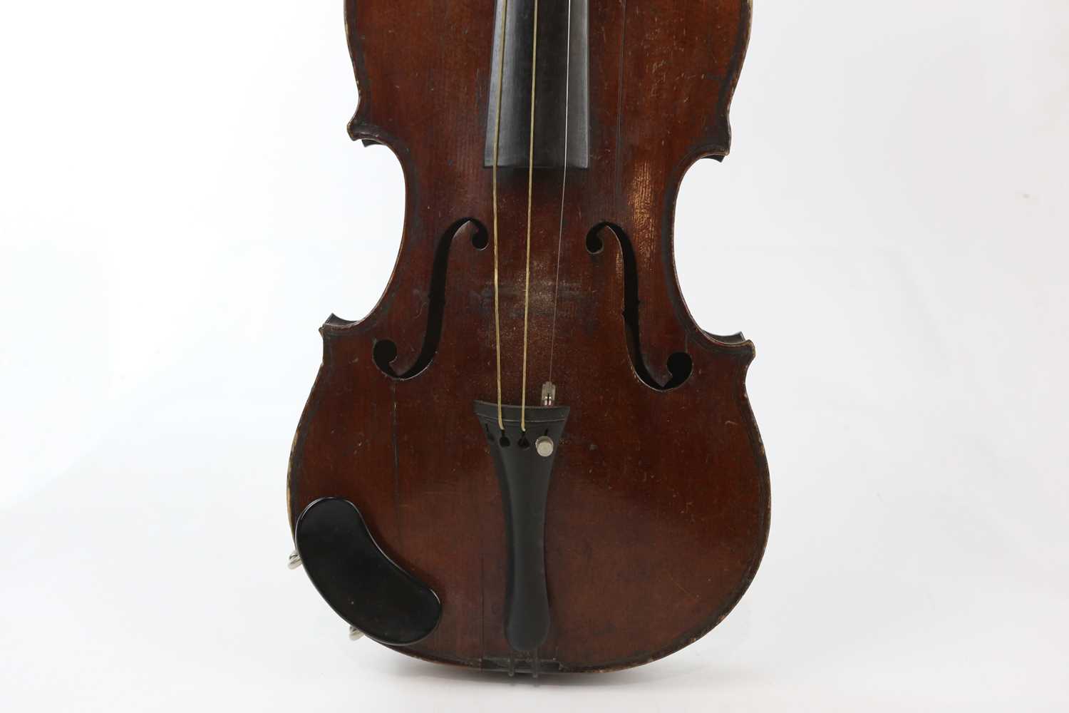 COMPAGNON; a French one piece back three-quarter size violin and bow. - Image 4 of 14