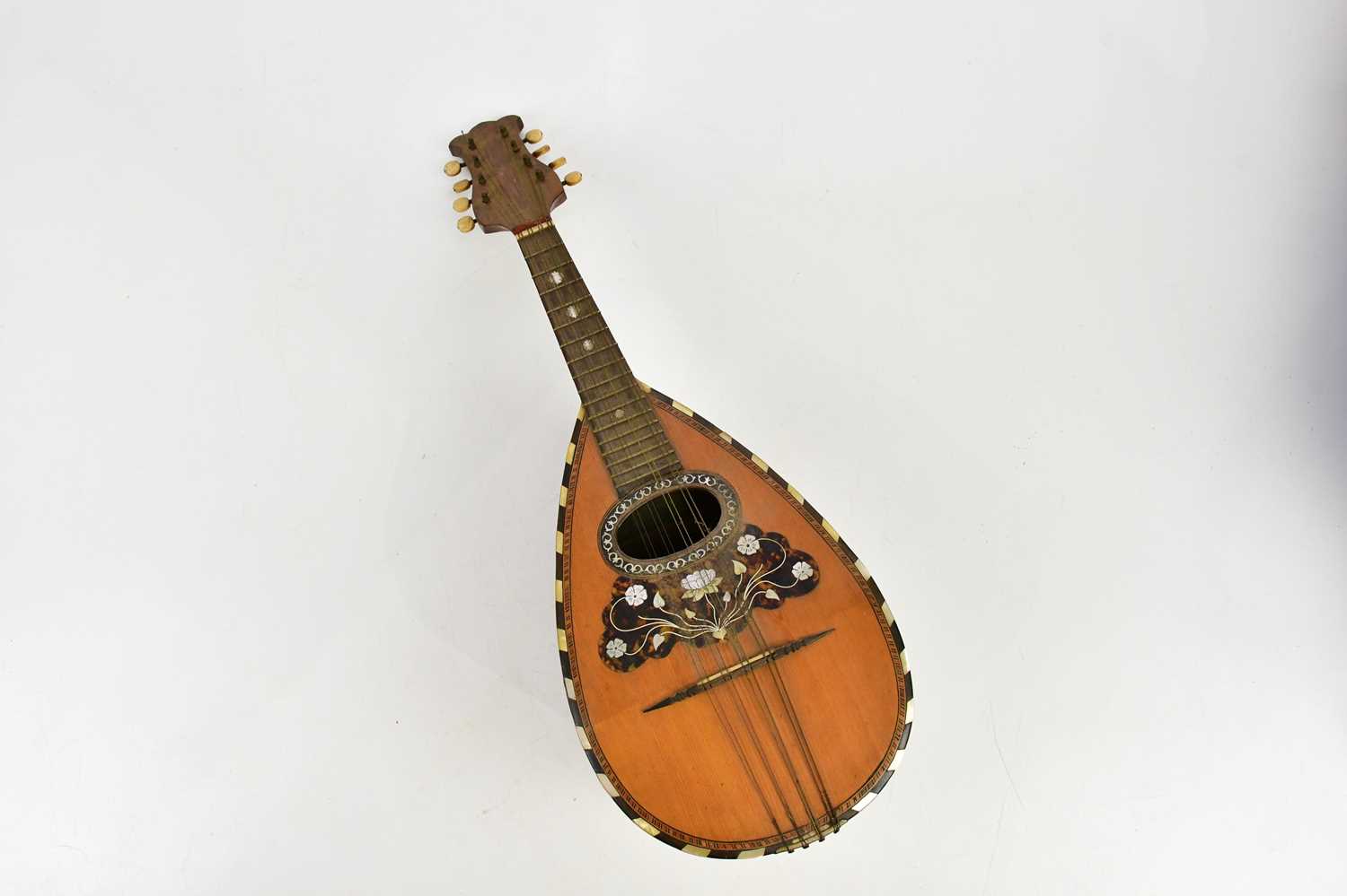 LUIGI POPPI, PALERMO; a bowl back mandolin, a flat back mandolin and an ethnic instrument (3). - Bild 6 aus 6