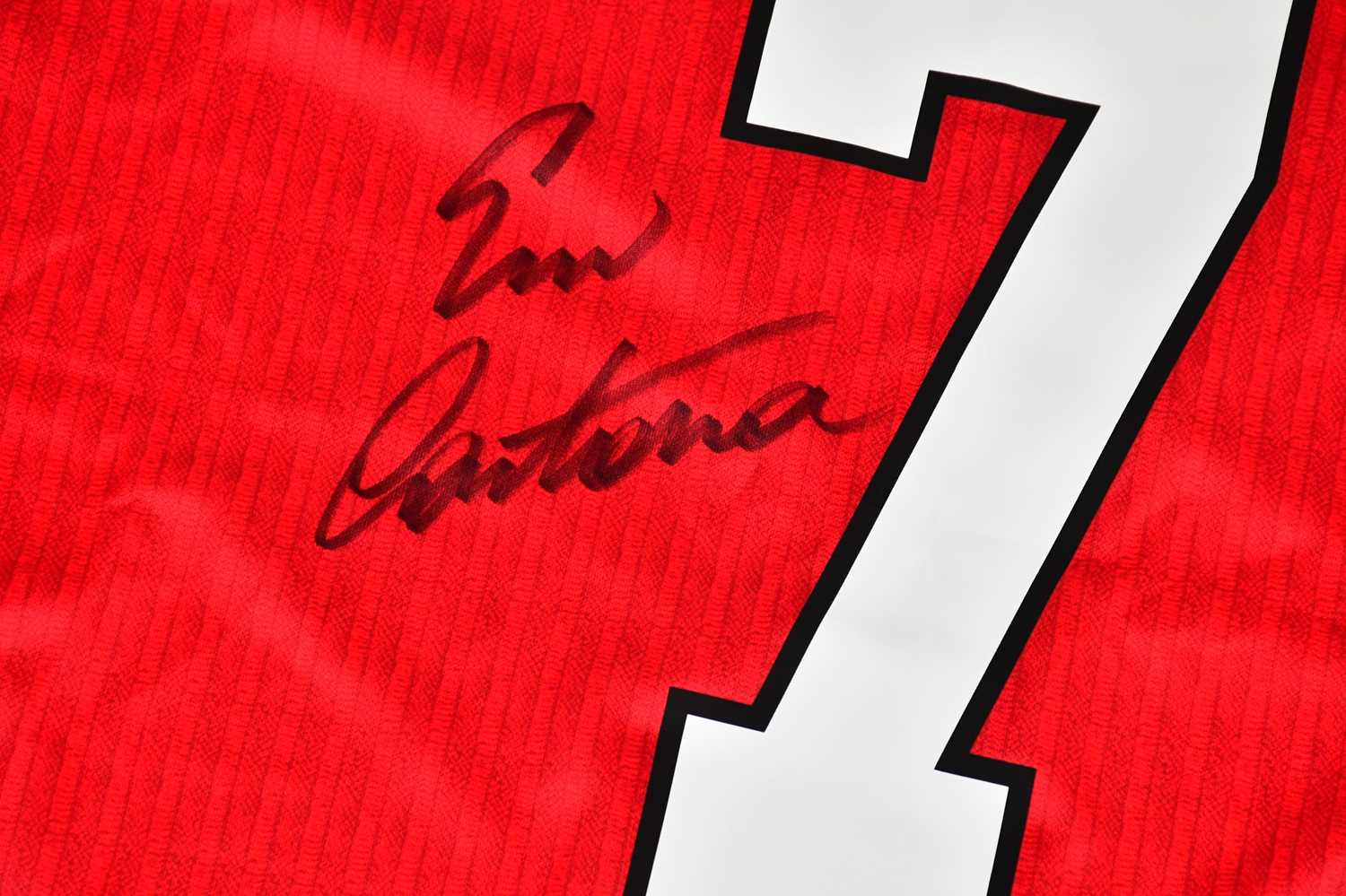 ERIC CANTONA; a signed 96/98 Manchester United retro style football shirt, signed to the reverse, - Image 3 of 3